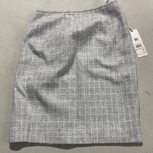 Calvin Klein Gray Checkered Pencil Skirt